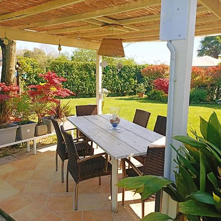 Villa Sabry Turriaco Екстериор снимка