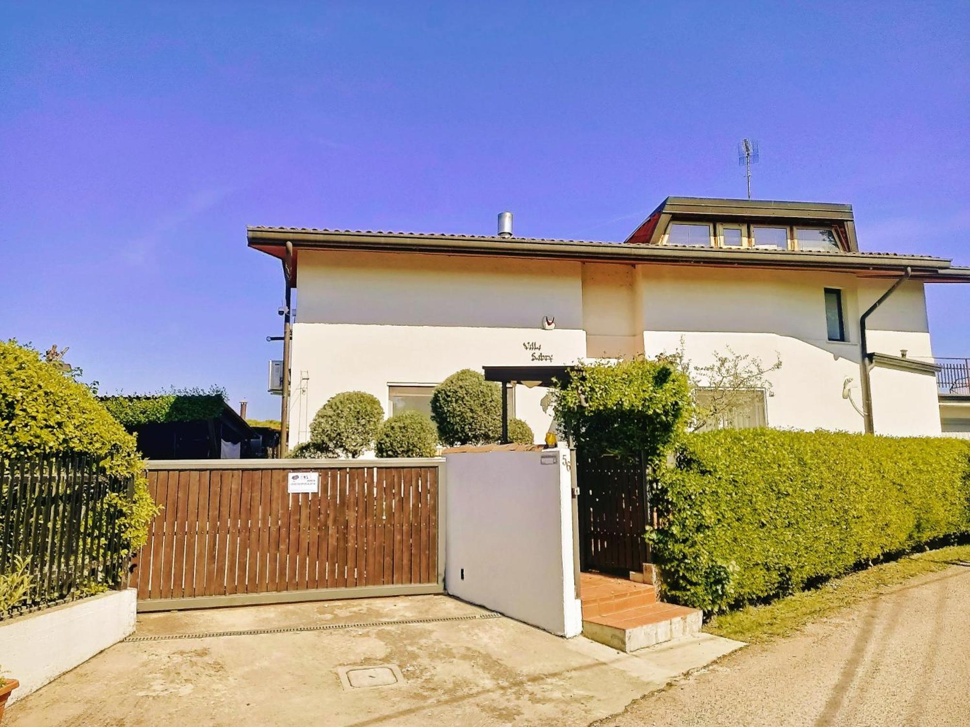 Villa Sabry Turriaco Екстериор снимка